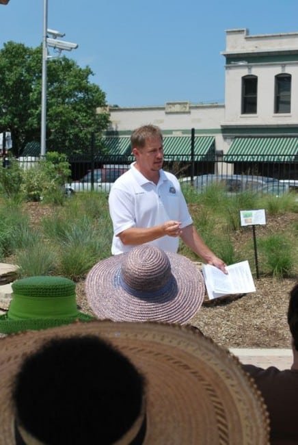 Mark Grueber, an Urban Forester with the Missouri Department of Conservation, leads the native plant discussion at this year's first Neighbors Naturescaping program